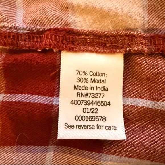 SO | Maroon and White Plaid Shirt - Picture 8 of 9